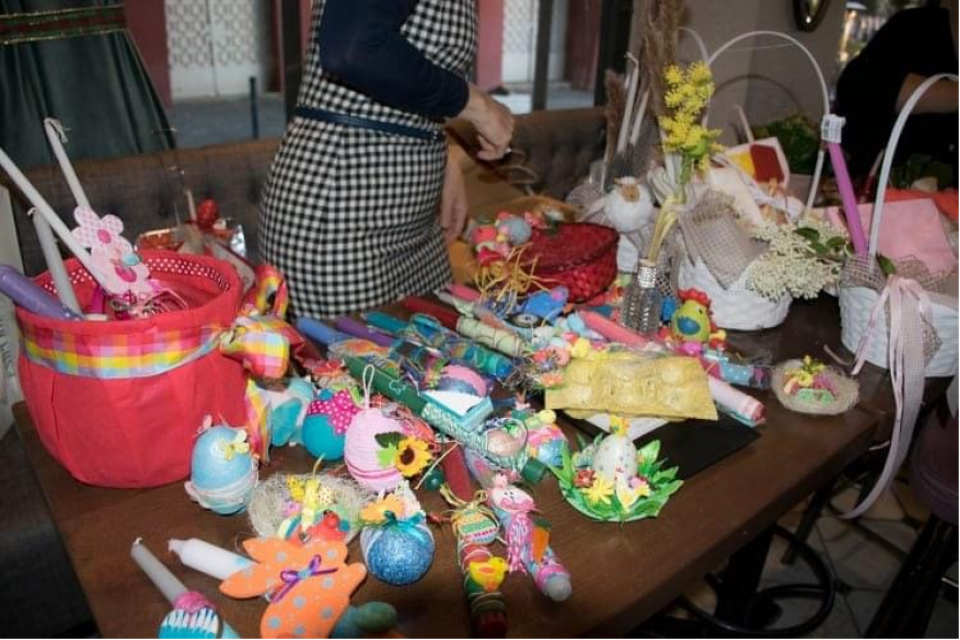Φωτογραφίες από το Πασχαλινό Bazaar της ΑΧΤΙΔΑΣ